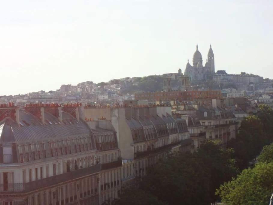 Amazing Eiffel Views At Cool Central Area Apartment Paris Exterior photo